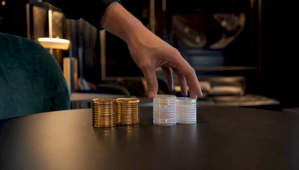 Gold Coins vs. Sweeps Coins: What Players Need to Know