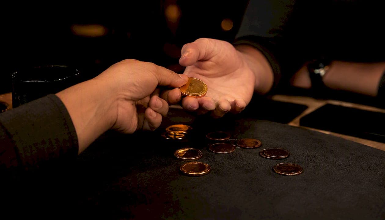 Referral Bonus Types at Social Casino Platforms Explained